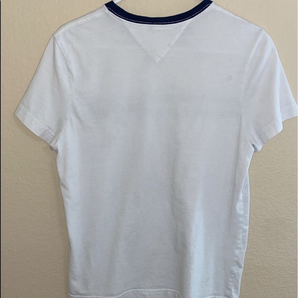 Tommy Hilfiger Stripe Signature Logo T-Shirt - Picture 2 of 2